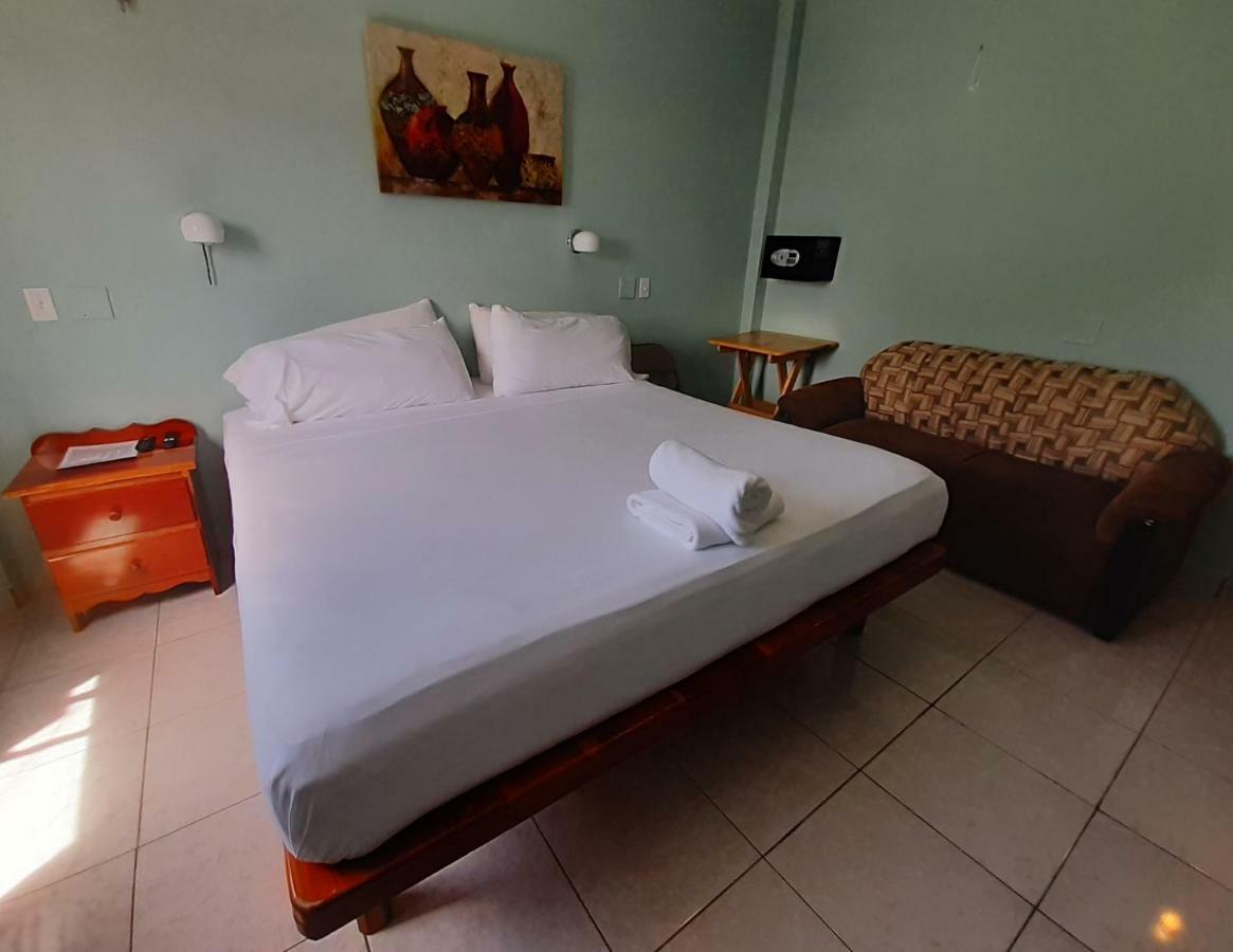 Maya Bella Downtown Hotel Сан Игнасио Екстериор снимка